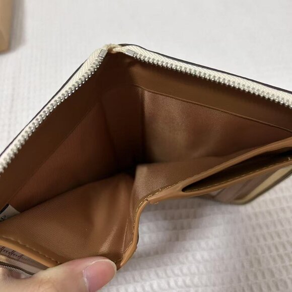 NEW Disney X Coach Medium Zip Around Wallet With Dumbo - Picture 10 of 10